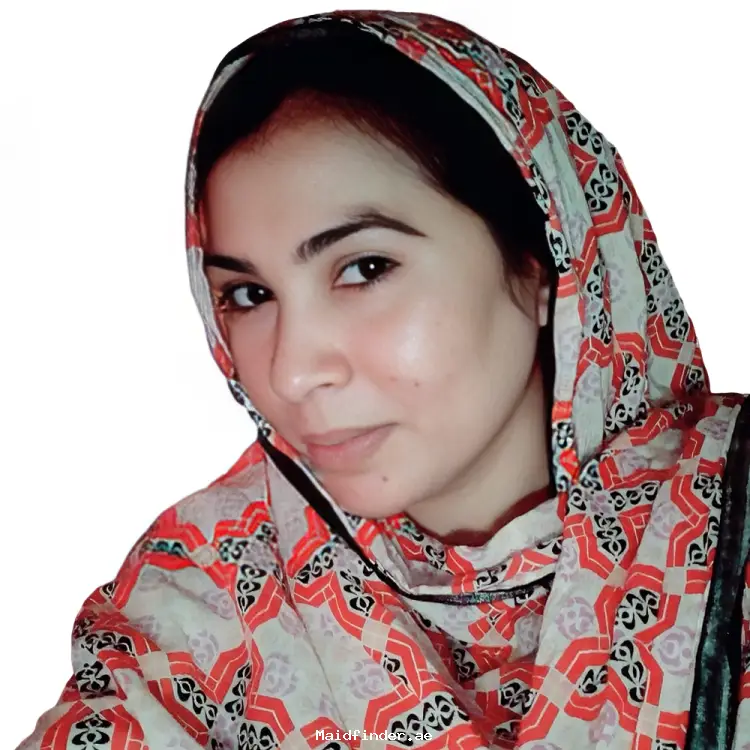 KULSOOM Z. | PAKISTANI LIVE OUT MAID  AND NANNY |  OWN VISA | DUBAI
