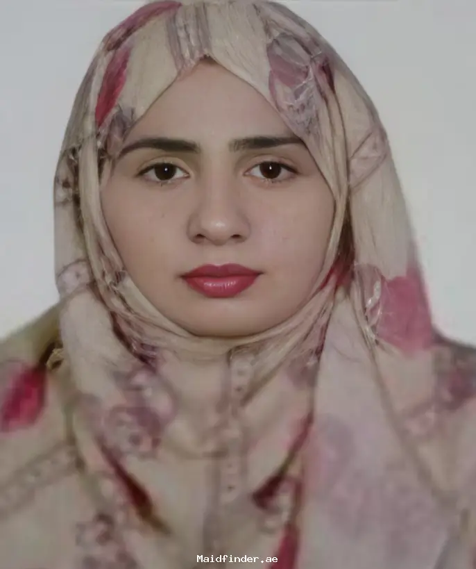 FARAH L. | PAKISTANI FULL TIME MAID AND NANNY | OWN VISA | DUBAI
