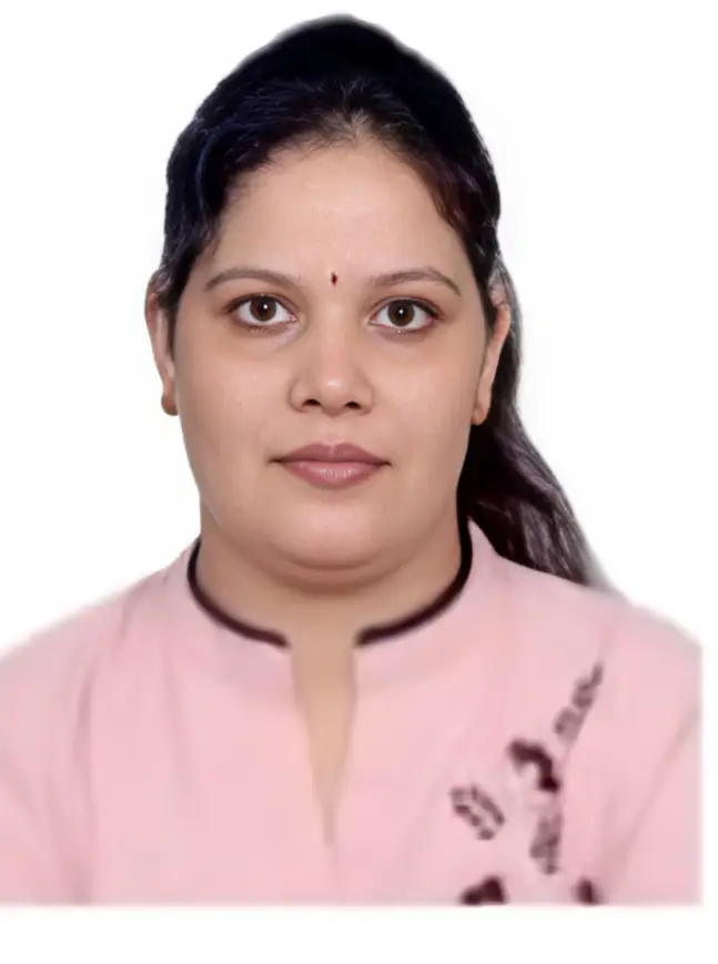 KOMAL N. | INDIAN PUNJABI LIVE IN MAID AND NANNY | OWN VISA | DUBAI